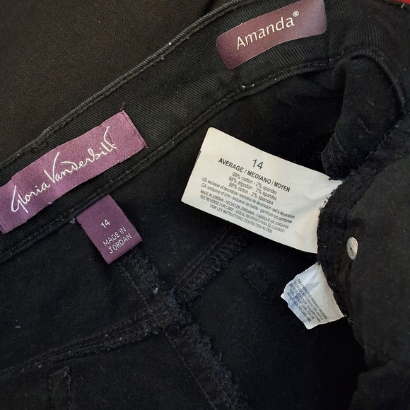 Gloria Vanderbilt Amanda, Size 14, Woman's Black Jeans - Picture 3 of 6